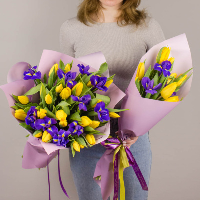 Букеты из тюльпанов с ирисами для мамы и дочки (комплект букетов) 46330