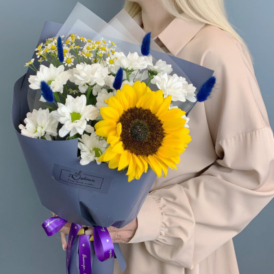Букет с подсолнухом N 84694